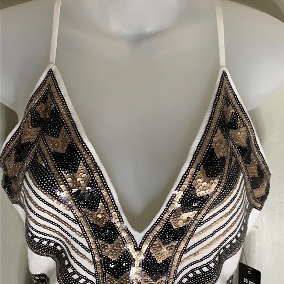 Express Sequined Body Suit - Picture 7 of 10